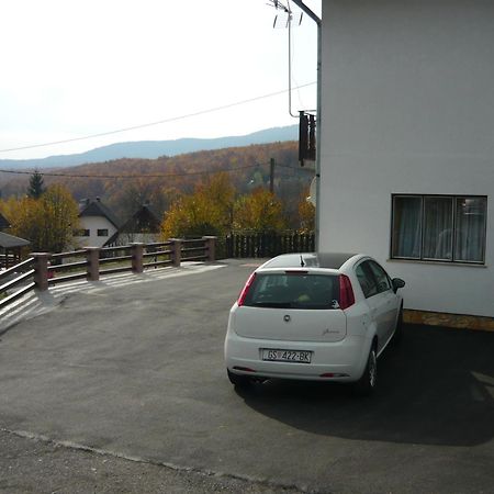Guest House Aurora Poljanak Exterior photo