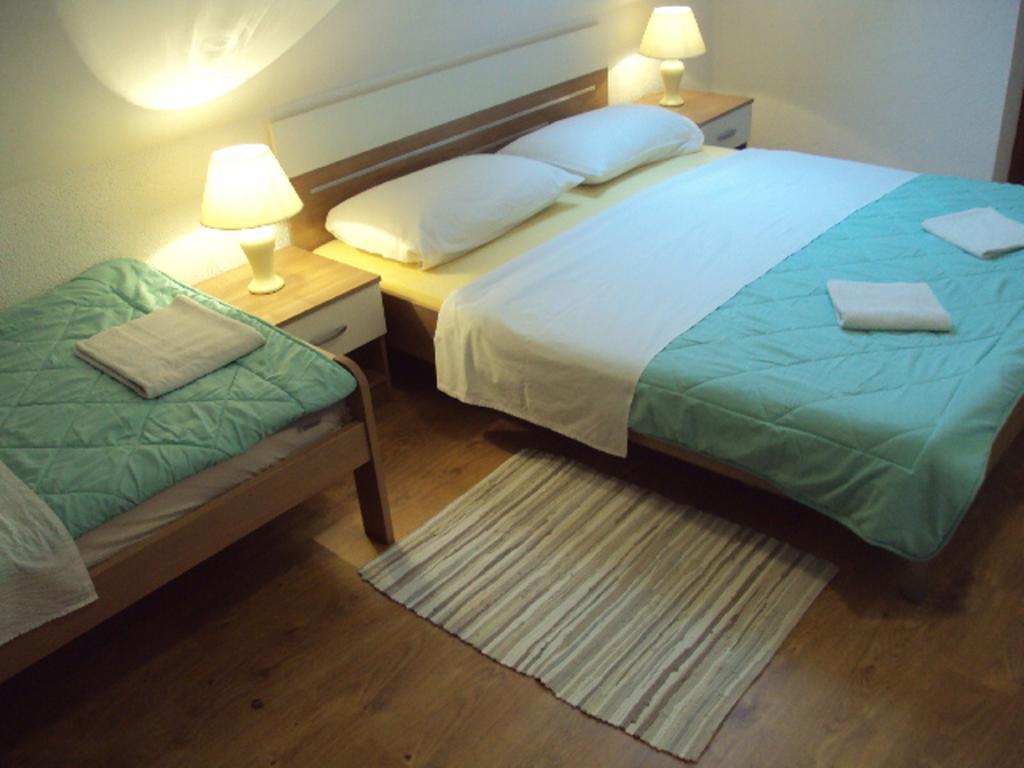 Guest House Aurora Poljanak Room photo
