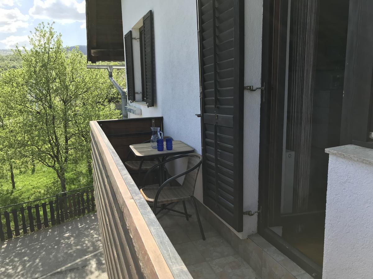 Guest House Aurora Poljanak Exterior photo
